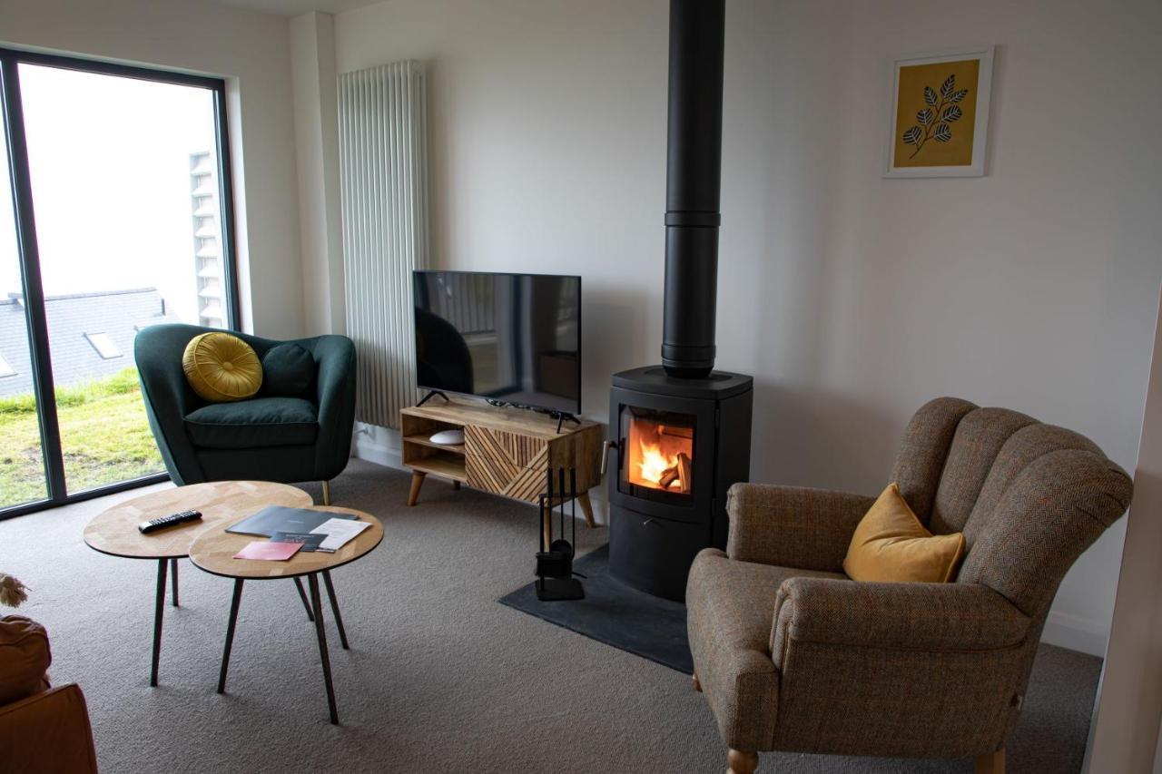 2 Bed Ground Floor Apartment - 7 Plas Pistyll Exteriör bild