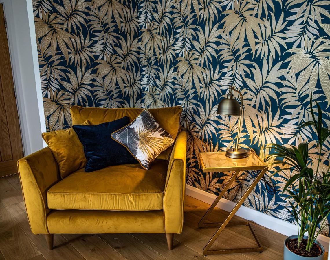 2 Bed Ground Floor Apartment - 7 Plas Pistyll Exteriör bild