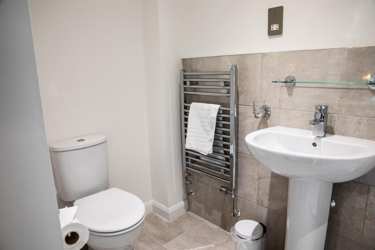 2 Bed Ground Floor Apartment - 7 Plas Pistyll Exteriör bild